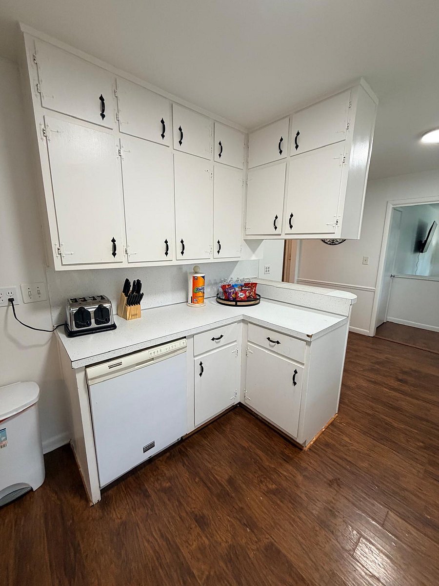 Furnished Finder property 1015342_1 photo 2