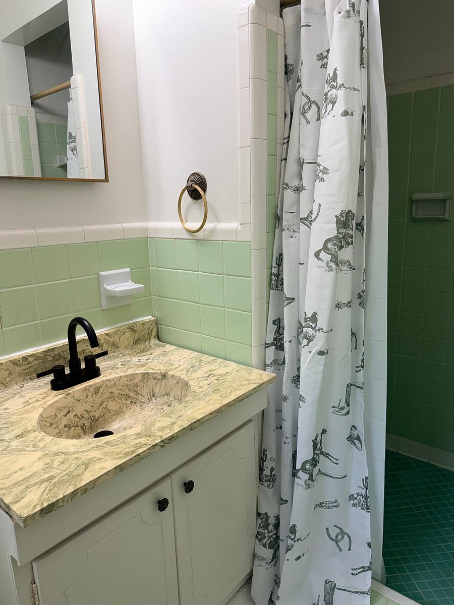 Furnished Finder property 1015342_1 photo 15