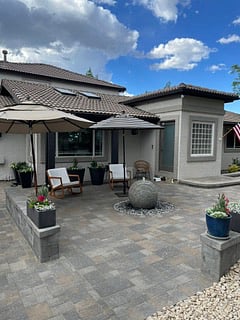 Font courtyard seating and peaceful bubbling fountain.