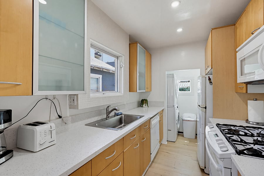 Furnished Finder property 1015383_1 photo 26