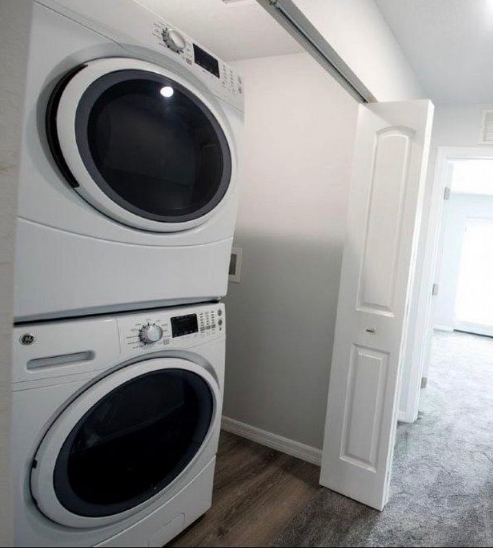 Furnished Finder property 1015394_1 photo 12