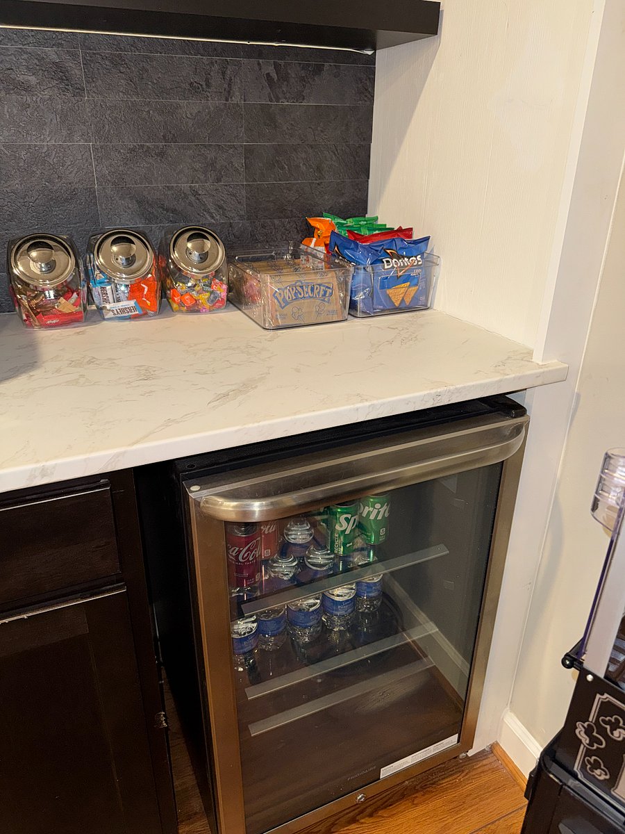 Furnished Finder property 1015405_1 photo 31