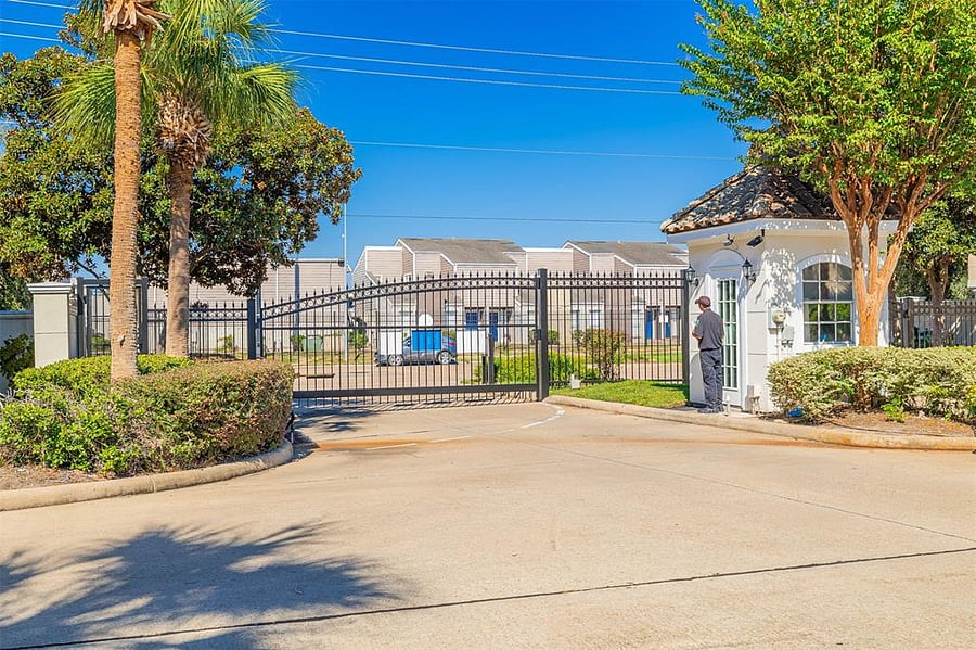 Furnished Finder property 1015406_1 photo 10