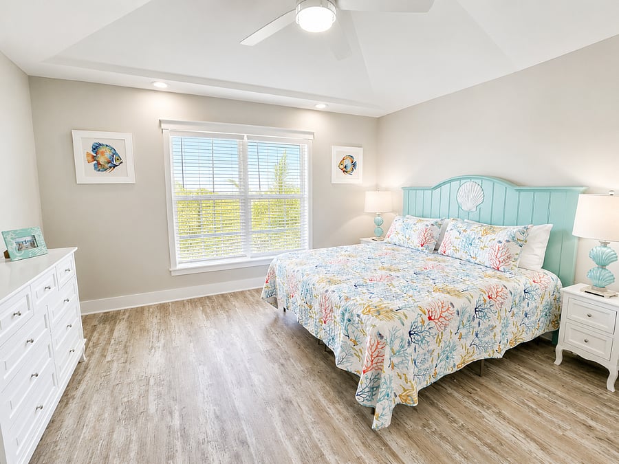 Primary bedroom alternate view