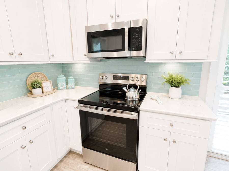 Range and microwave
