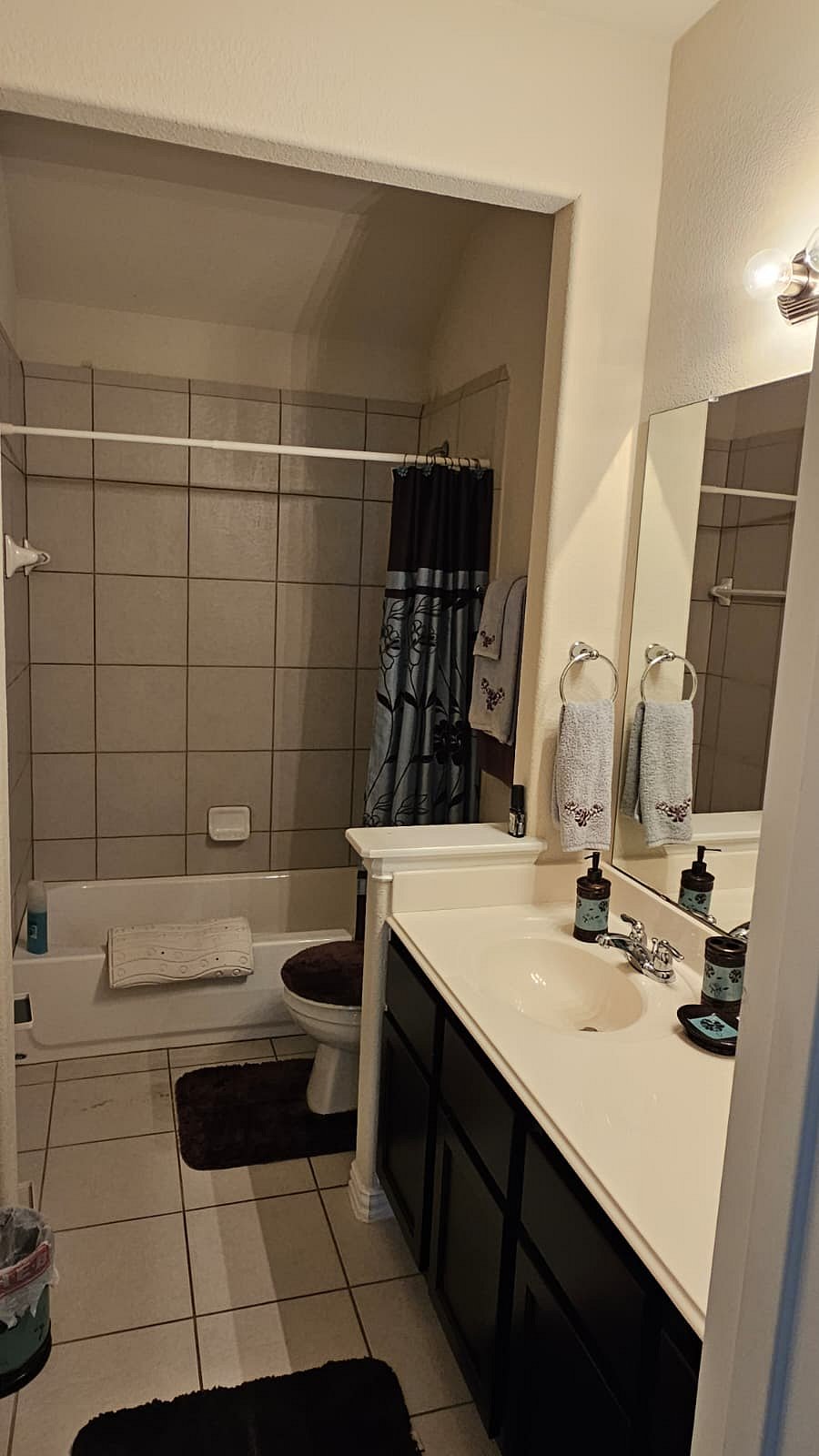 Furnished Finder property 1015459_1 photo 16