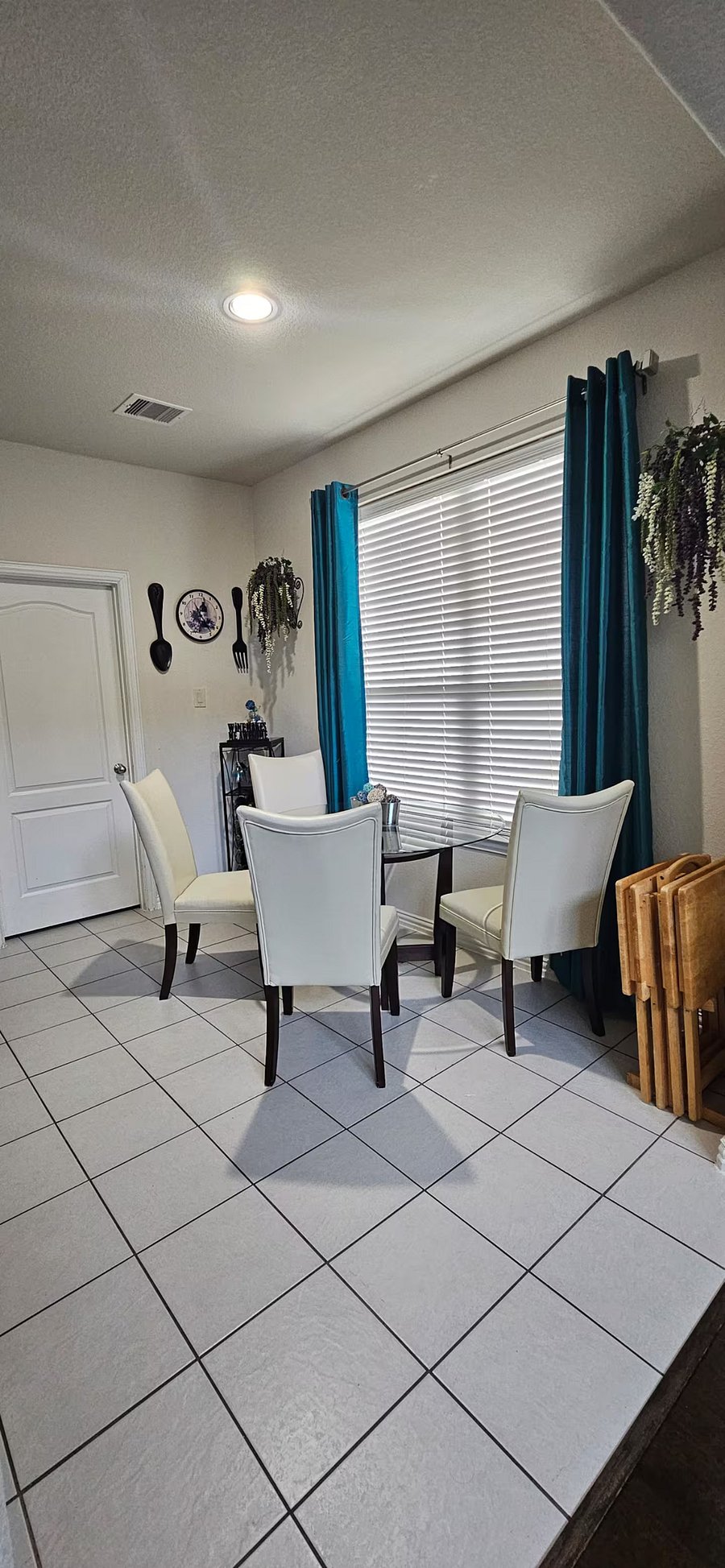 Furnished Finder property 1015459_1 photo 11