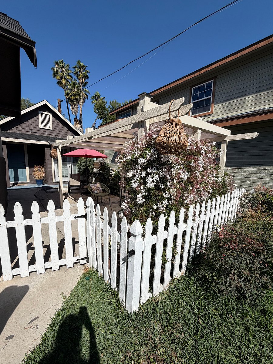 Furnished Finder property 1015466_1 photo 17