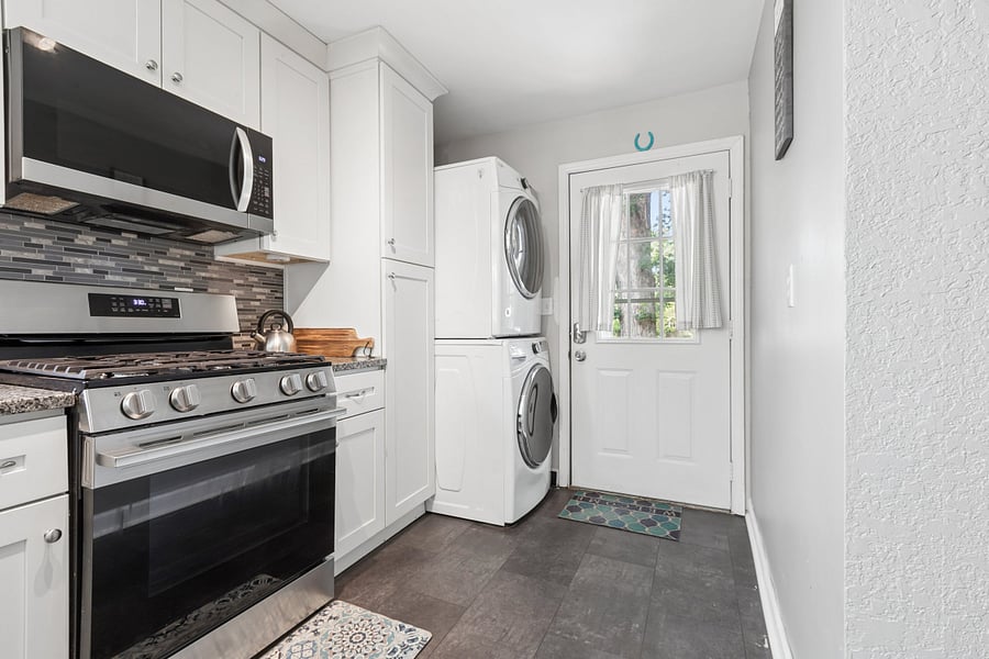 Furnished Finder property 1015471_1 photo 24