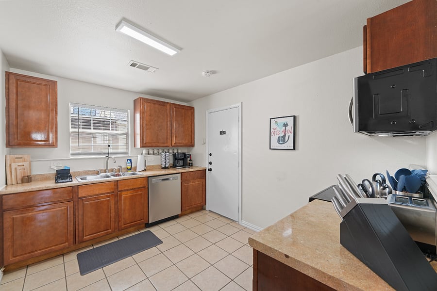 Furnished Finder property 1015497_1 photo 7