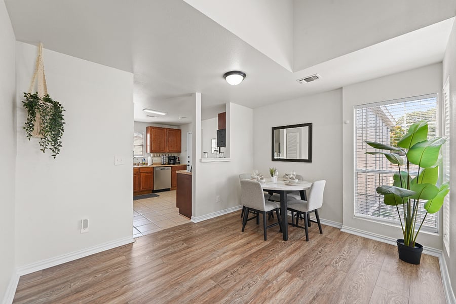 Furnished Finder property 1015497_1 photo 4