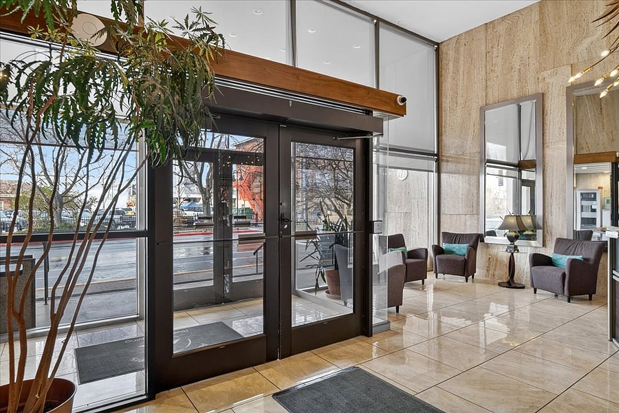 Furnished Finder property 1015513_1 photo 11