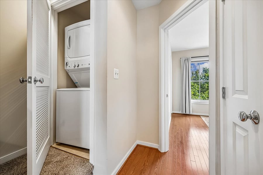 Furnished Finder property 1015524_1 photo 20