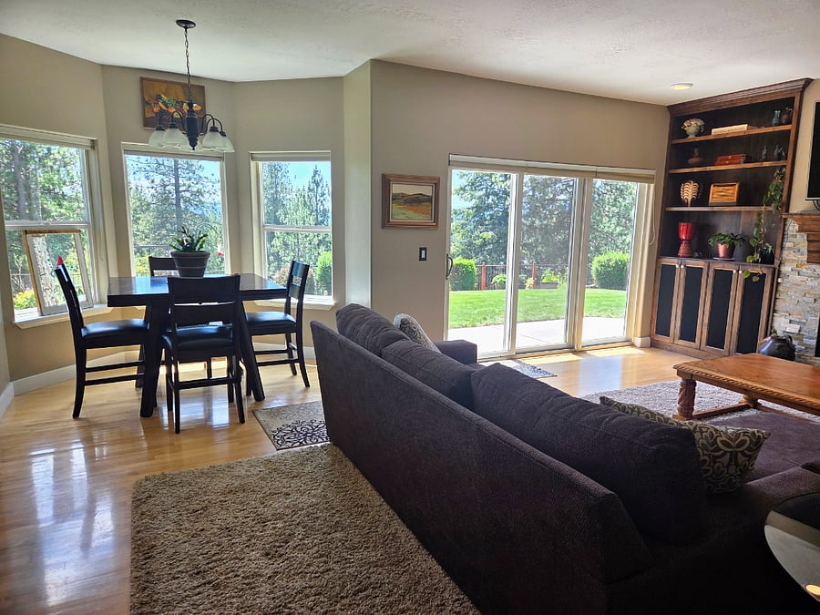 Family room has a breakfast nook.
