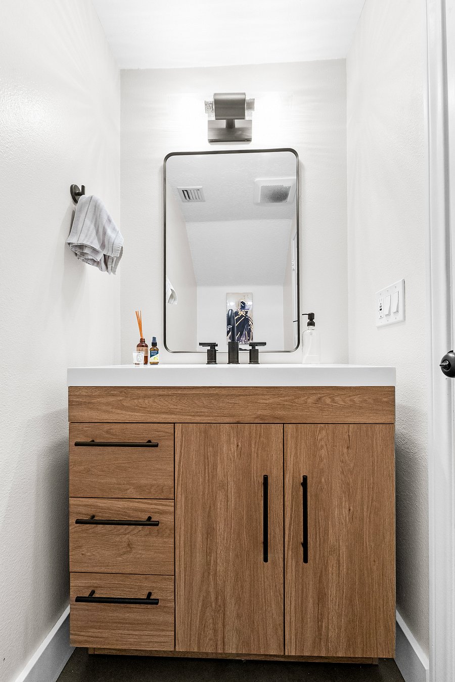 Furnished Finder property 1015532_1 photo 32