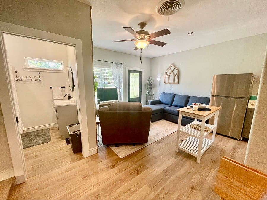Furnished Finder property 1015533_1 photo 3