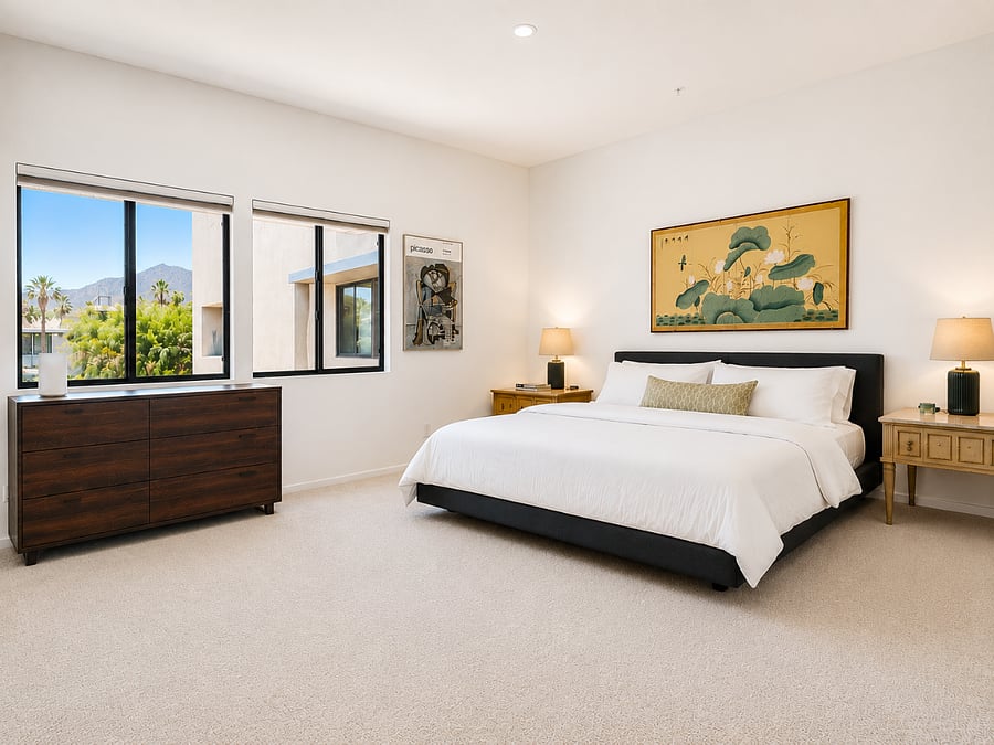 Enormous guest king bedroom with ensuite bathroom