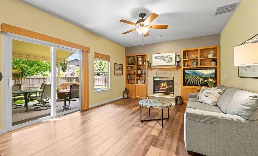 Furnished Finder property 1015548_1 photo 11