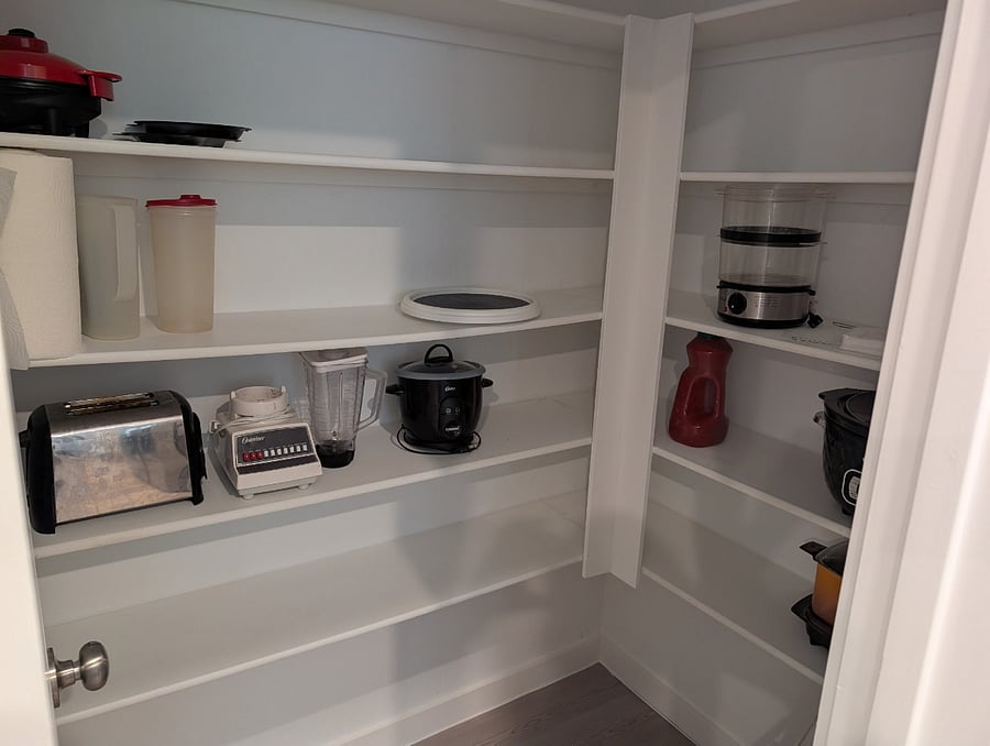 KItchen pantry