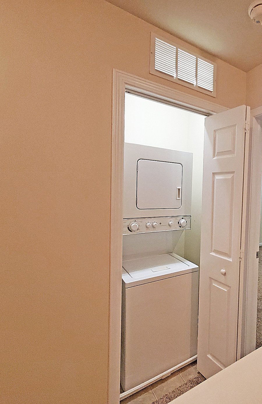 Furnished Finder property 1015570_1 photo 7