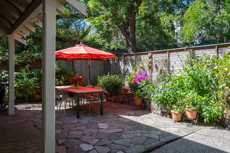 Furnished Finder property 1015637_1 photo 36