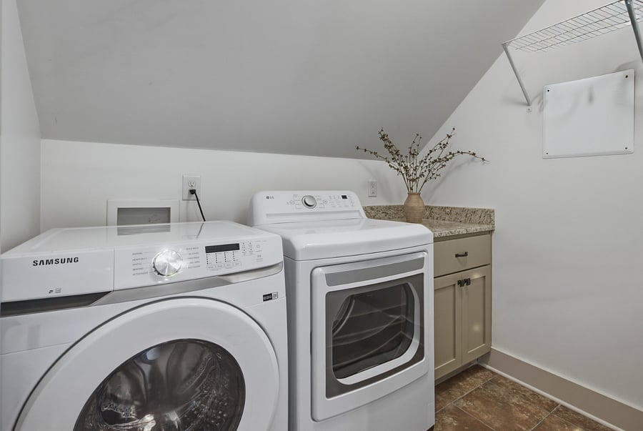 Furnished Finder property 1015646_1 photo 46