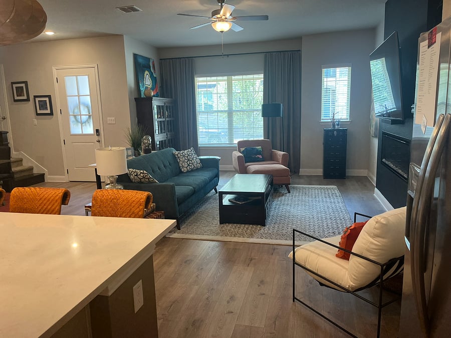 Furnished Finder property 1015647_1 photo 3