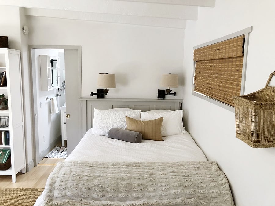 Queen Bed