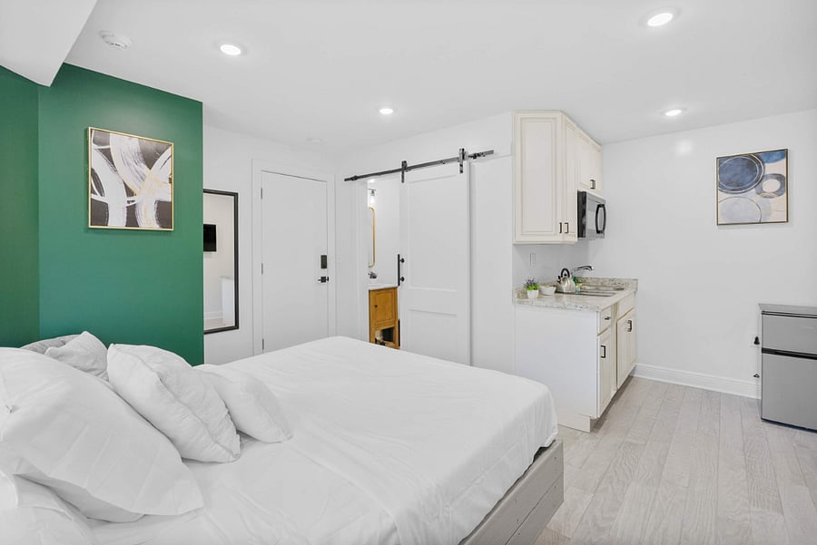 Furnished Finder property 1015698_1 photo 13