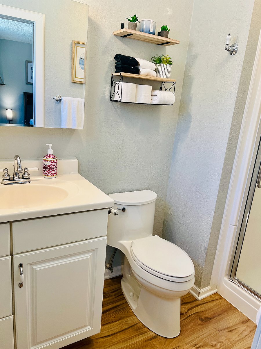 Primary Bathroom with shower stall