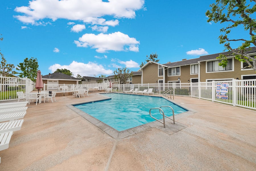 Furnished Finder property 1015706_1 photo 16