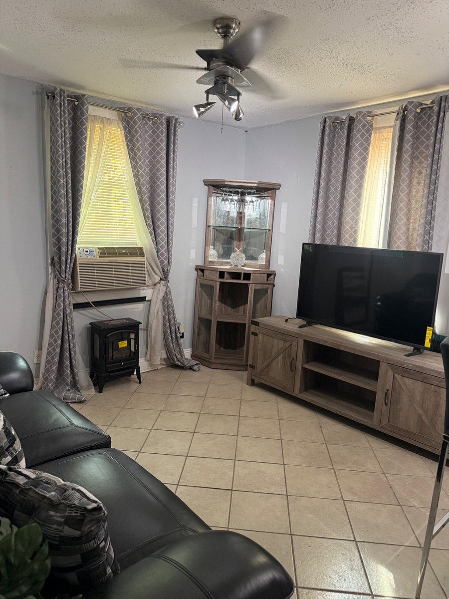 Furnished Finder property 1015713_1 photo 3