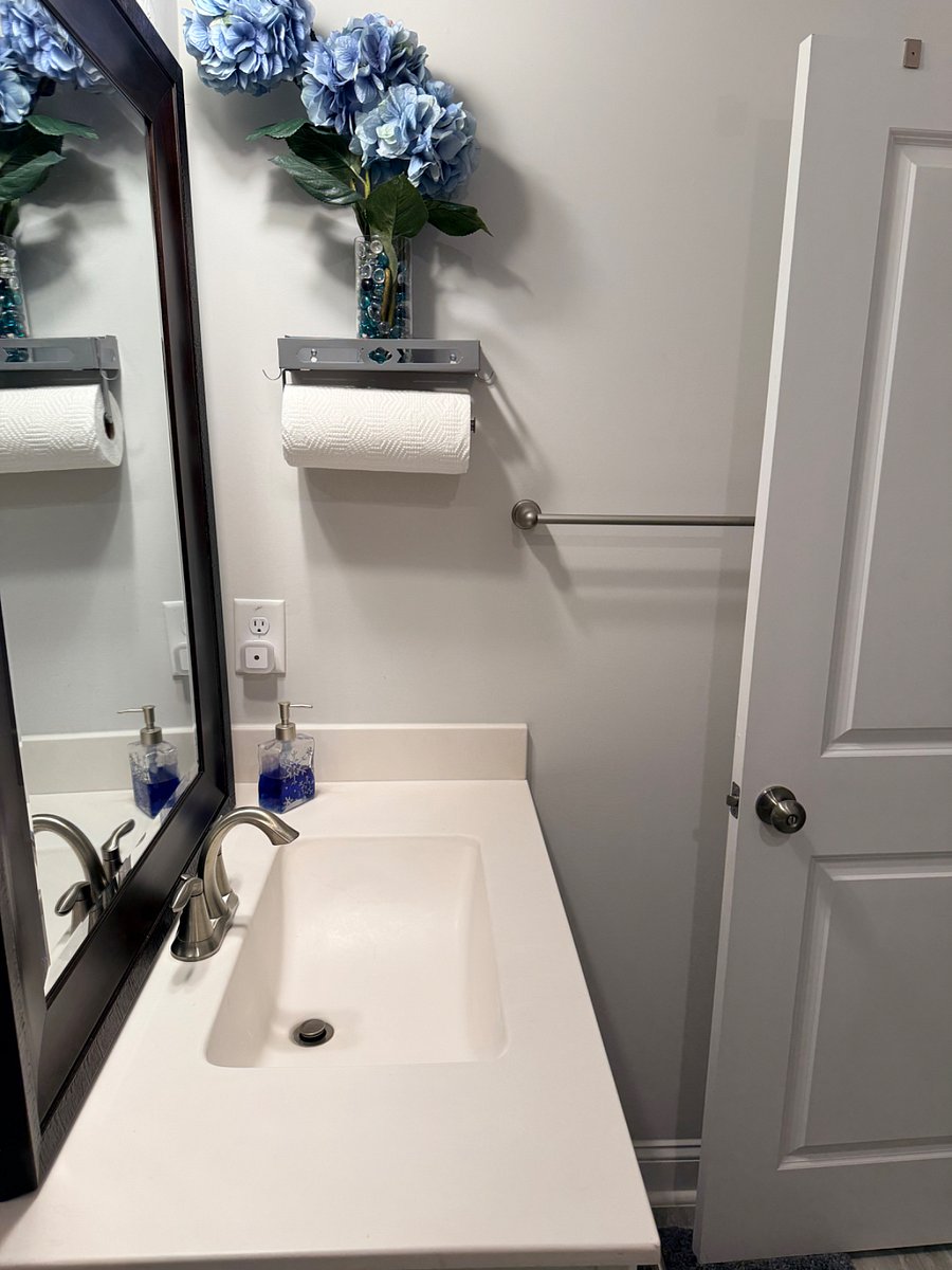 Full bath downstairs