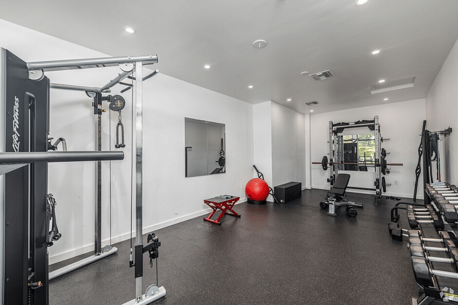 Furnished Finder property 1015746_1 photo 13