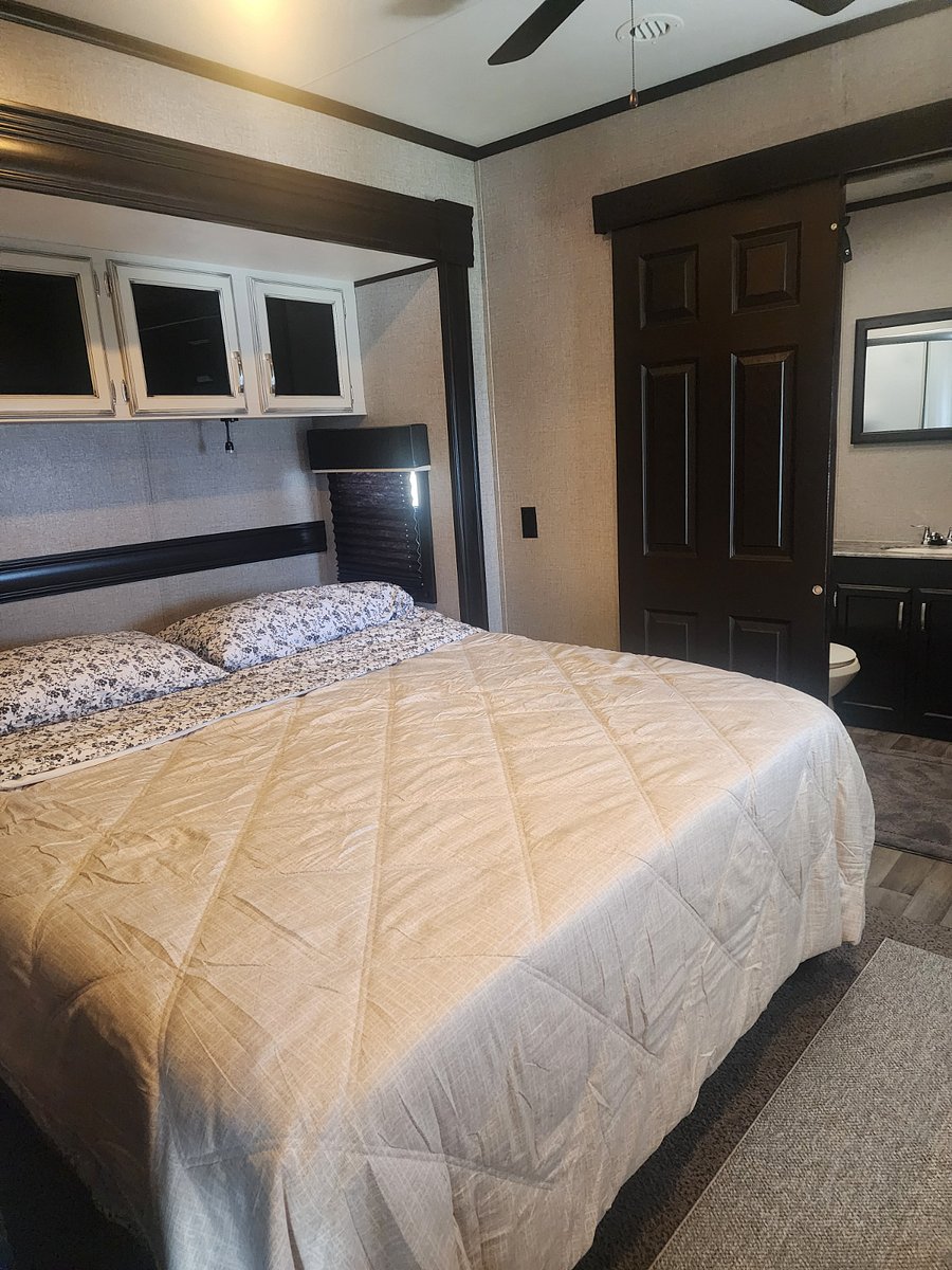Furnished Finder property 1015750_1 photo 16