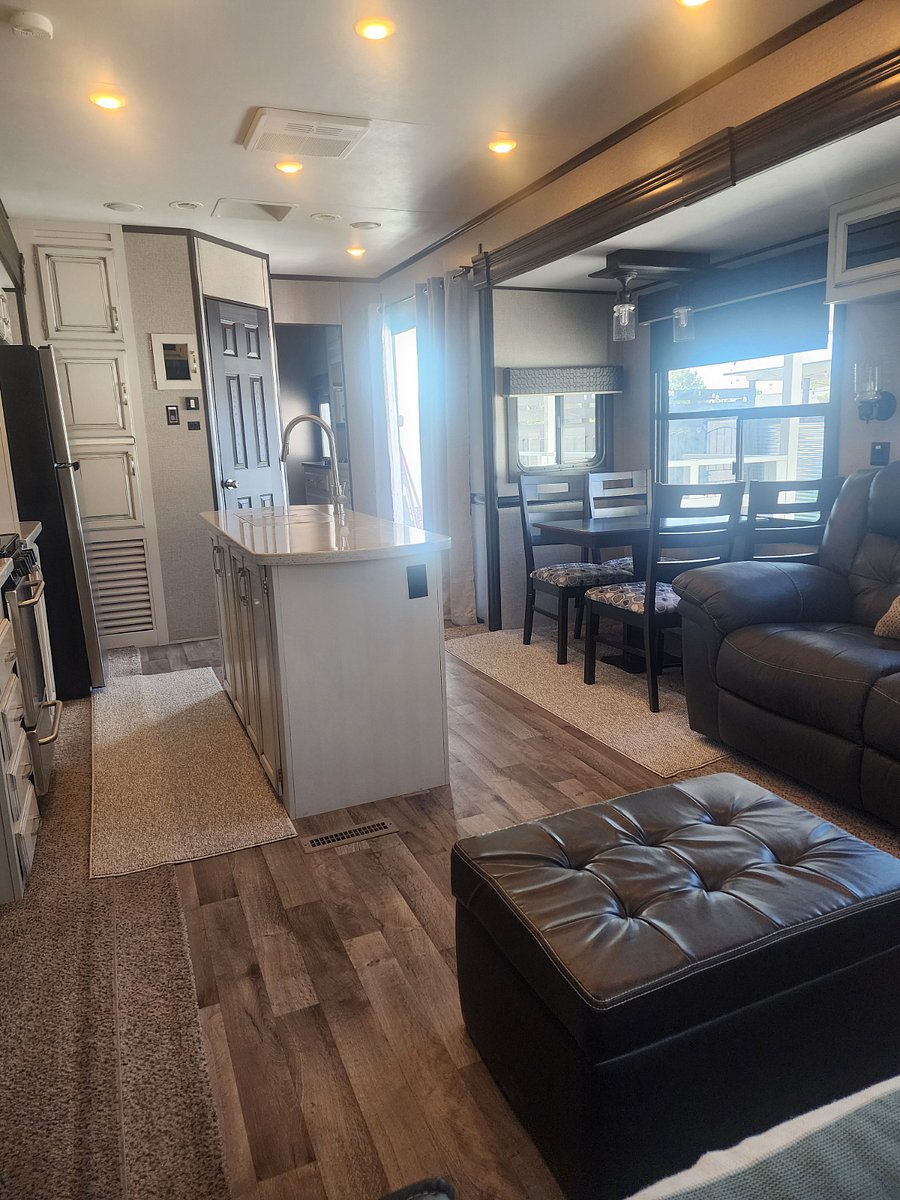 Furnished Finder property 1015750_1 photo 12