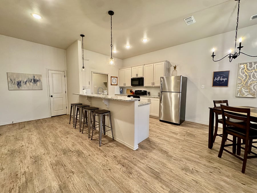 Furnished Finder property 1015755_1 photo 3