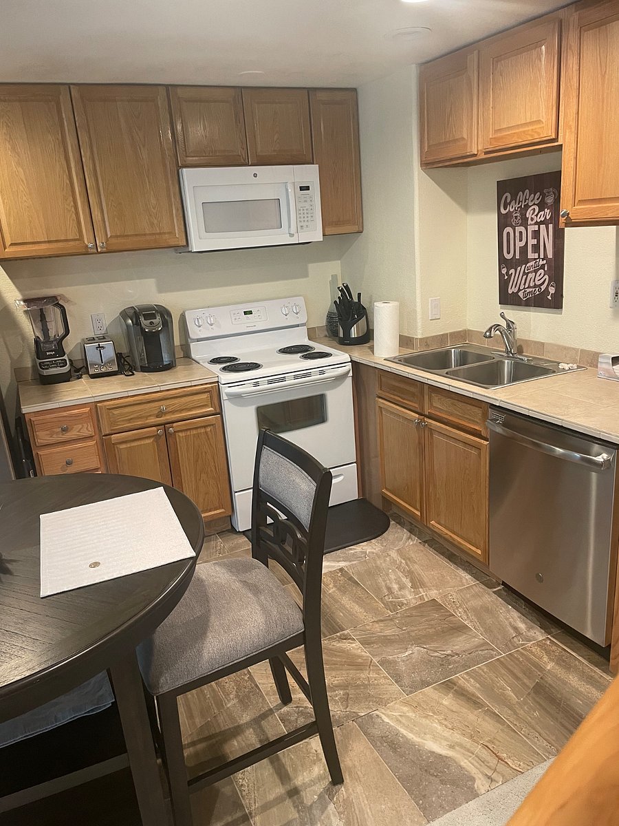 Furnished Finder property 1015769_1 photo 11