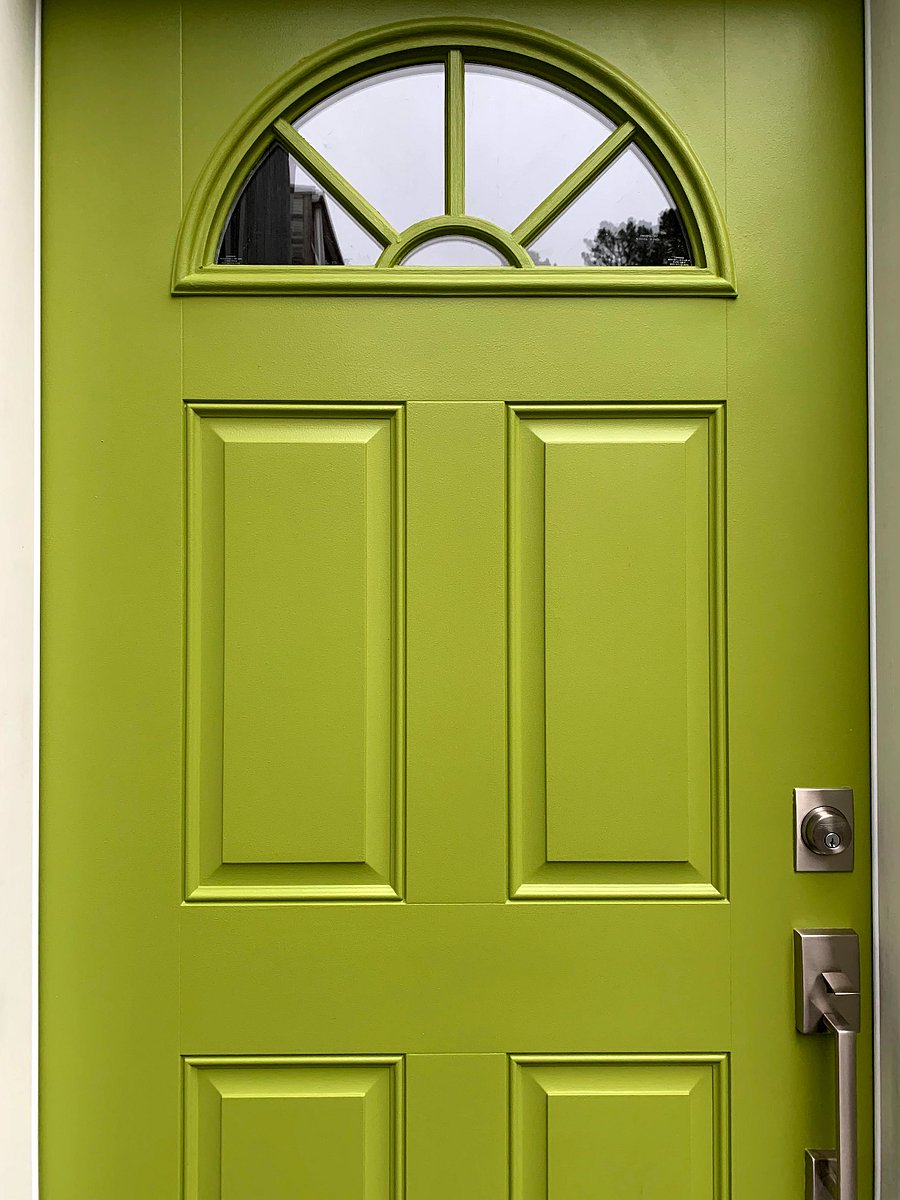 Front door (hope you like green!)