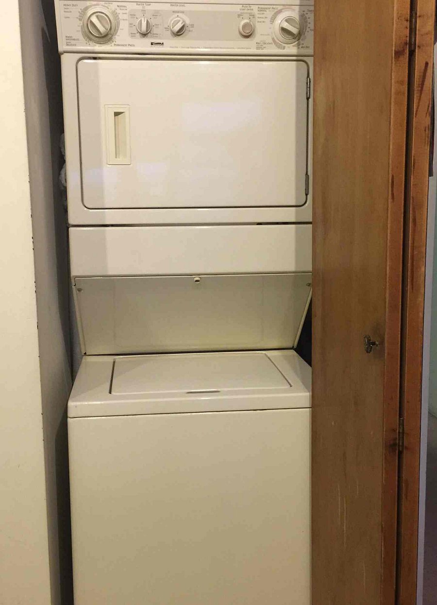 Stacked Washer & Dryer
Personal Laundry Service Available $$