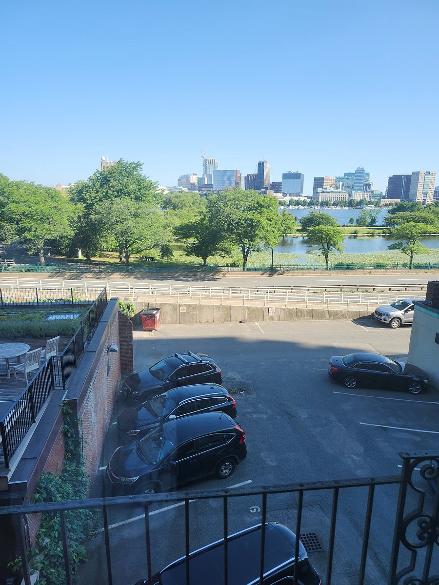 Furnished Finder property 1015801_1 photo 12