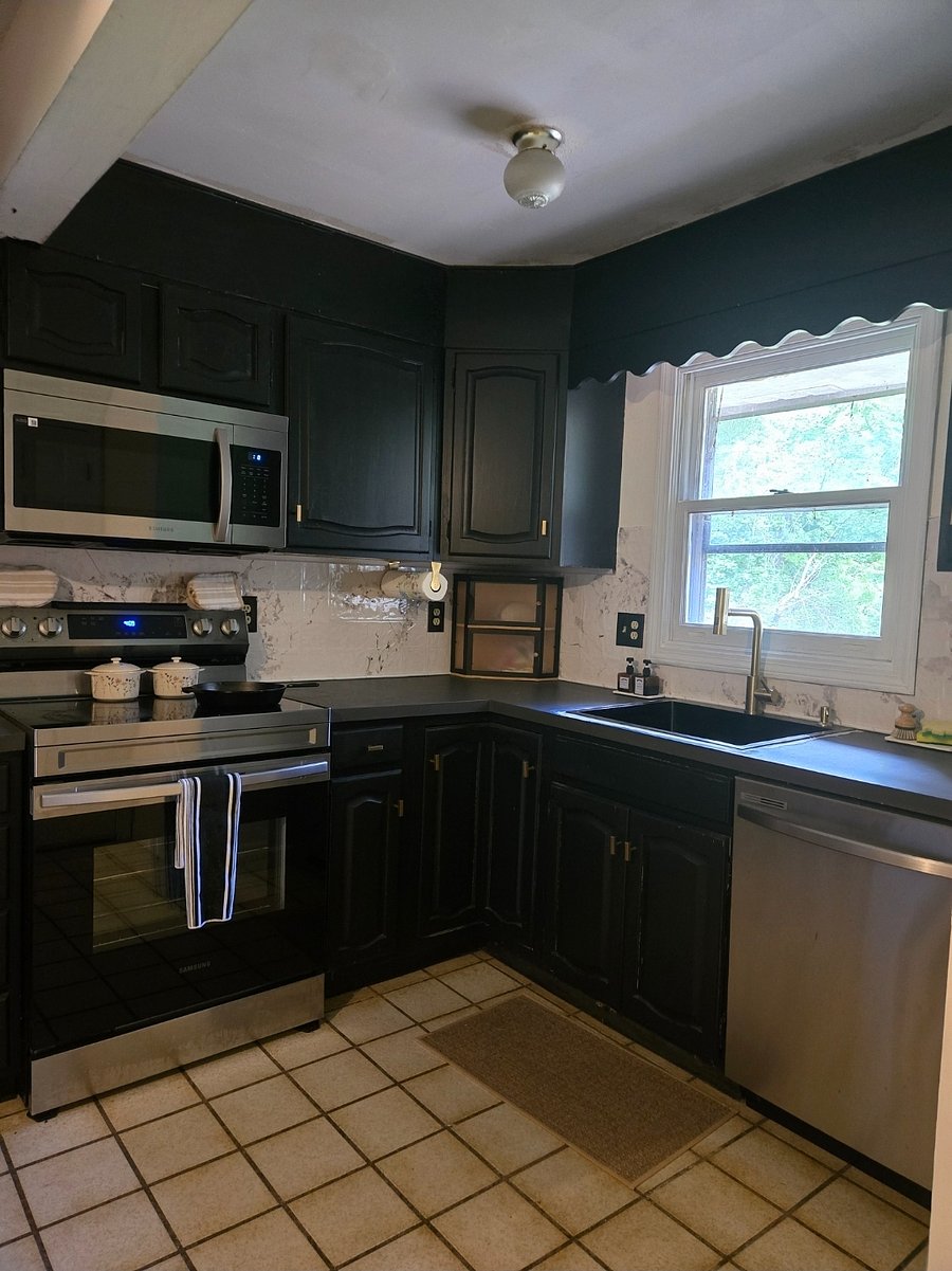 Furnished Finder property 1015802_1 photo 3