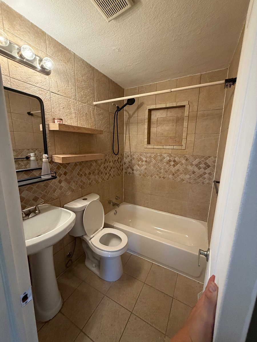 Furnished Finder property 1015803_1 photo 3