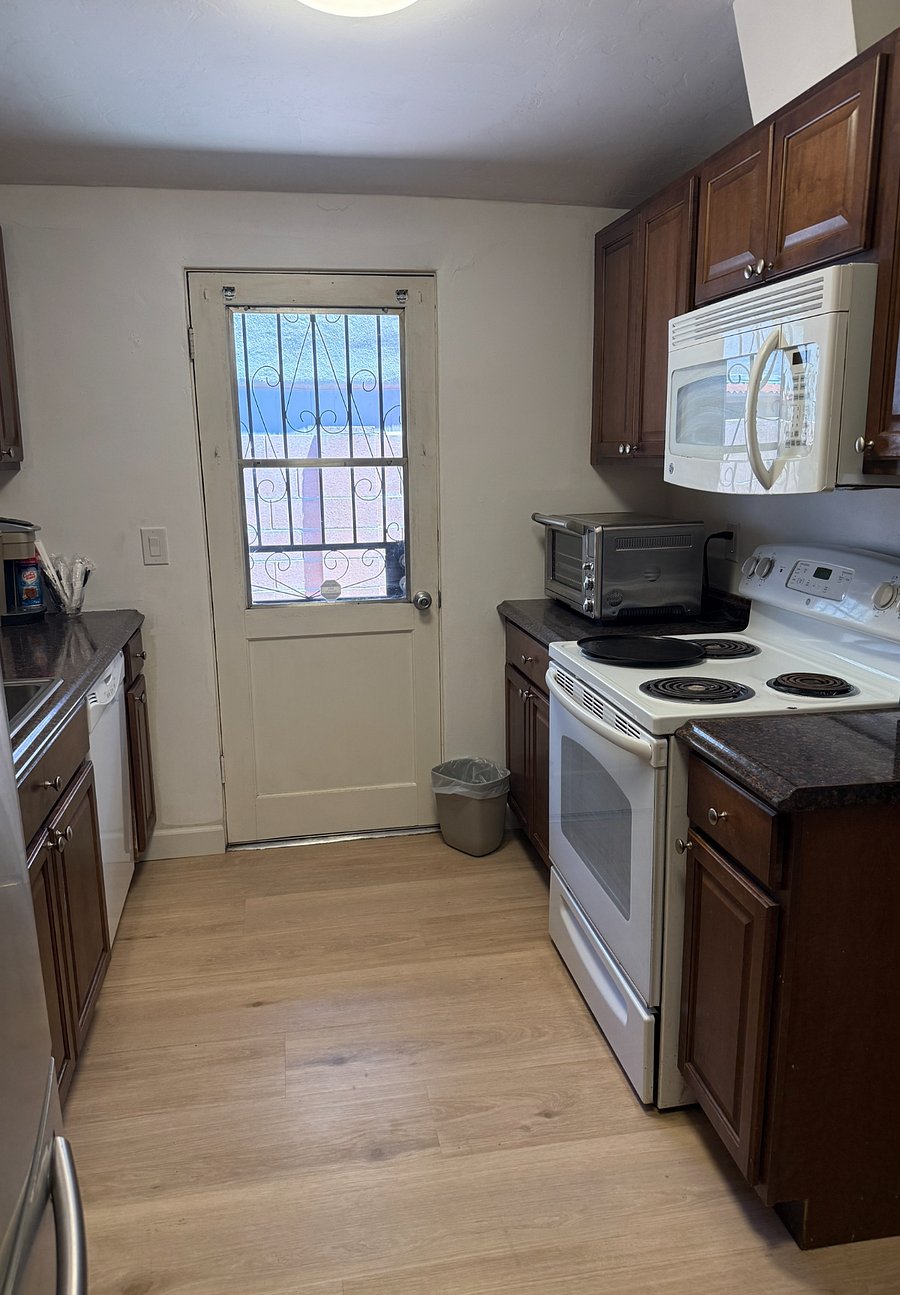 Furnished Finder property 1015831_1 photo 11