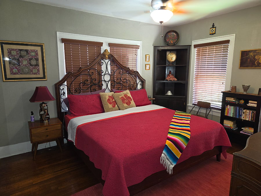 King bed