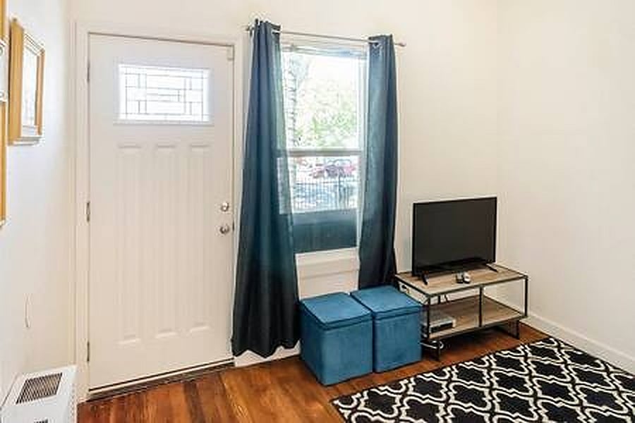 Furnished Finder property 1015854_1 photo 4