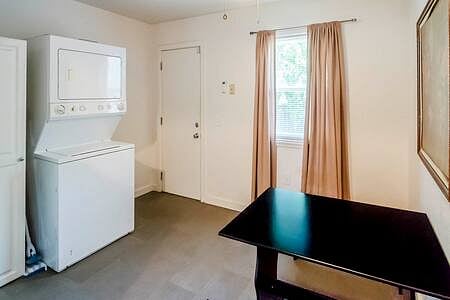Furnished Finder property 1015854_1 photo 8