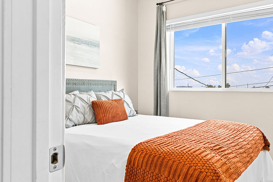 Furnished Finder property 1015857_1 photo 12