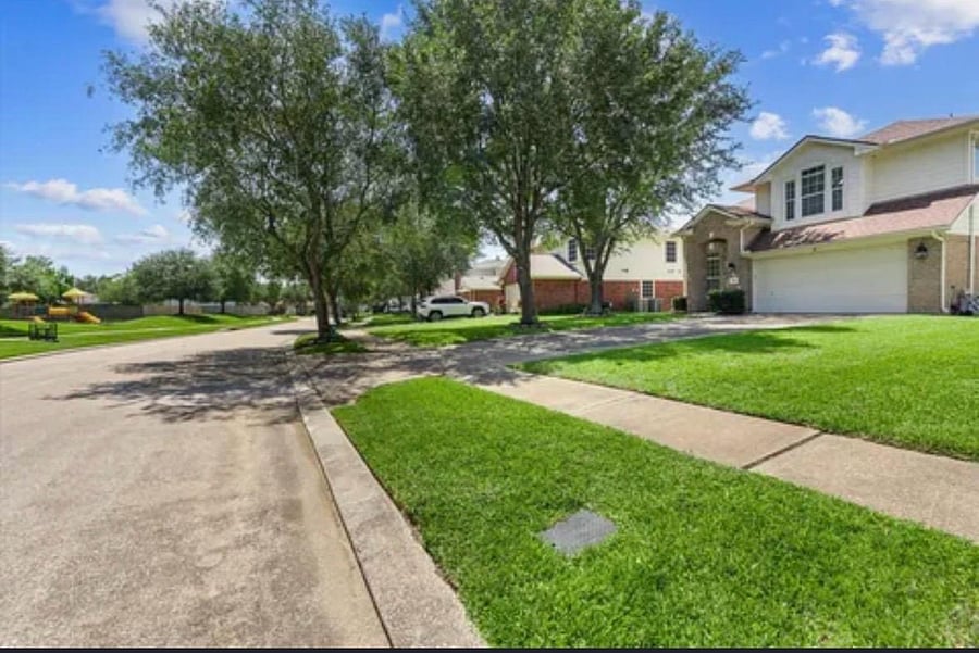 Furnished Finder property 1015859_1 photo 12