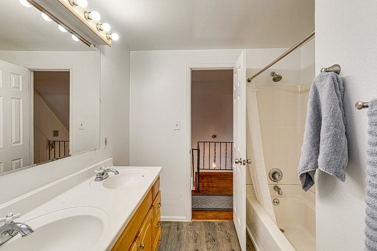 Furnished Finder property 1015871_1 photo 12